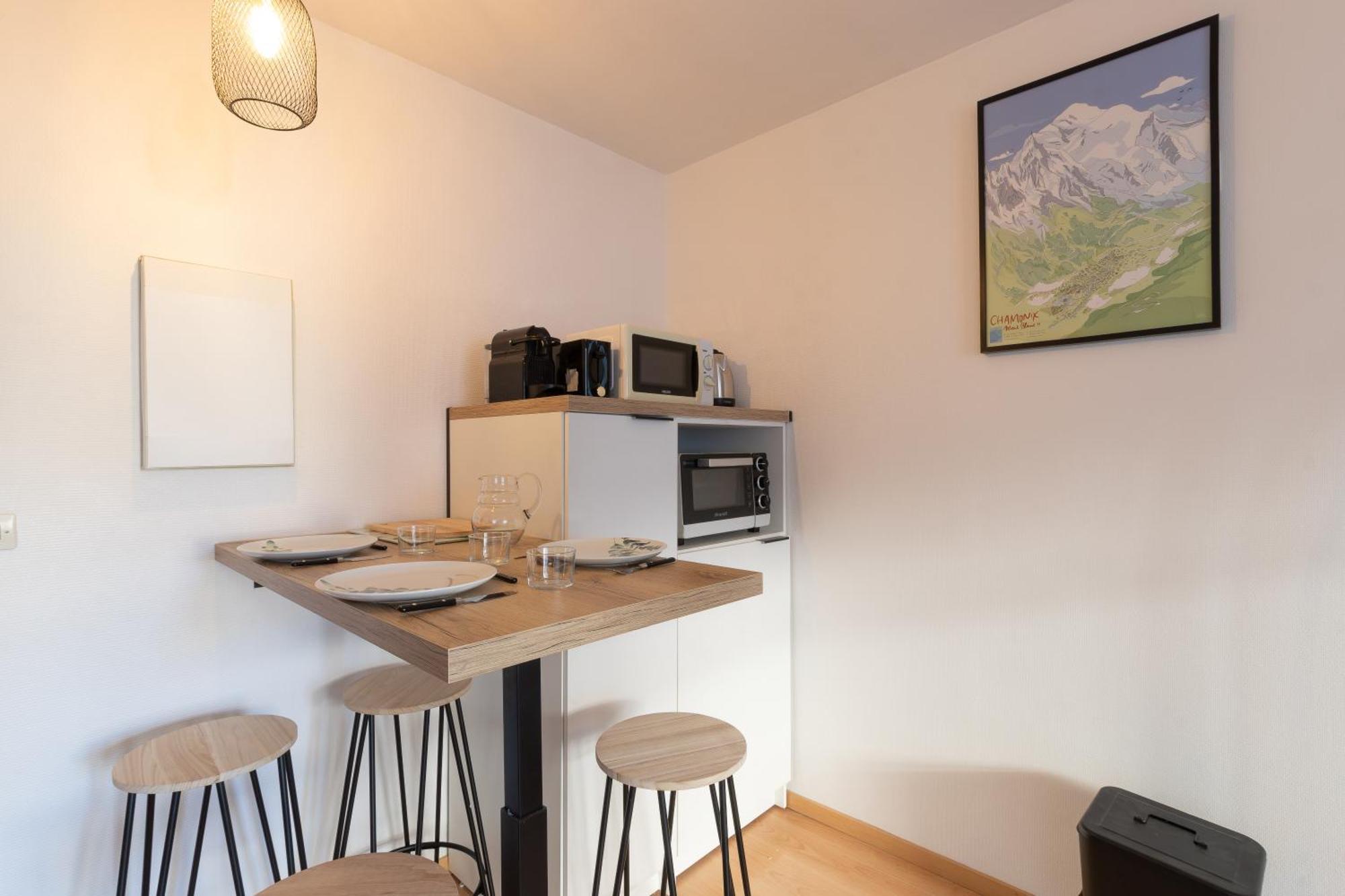 Cabana & L' Ideal - Gare, Lac Et Parking Public 5 Min Annecy Exterior photo